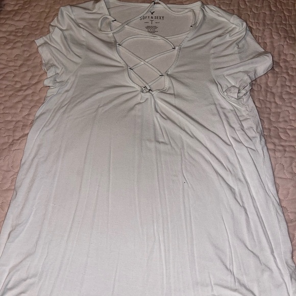 White Short Sleeve American Eagle T shirt - Picture 1 of 3